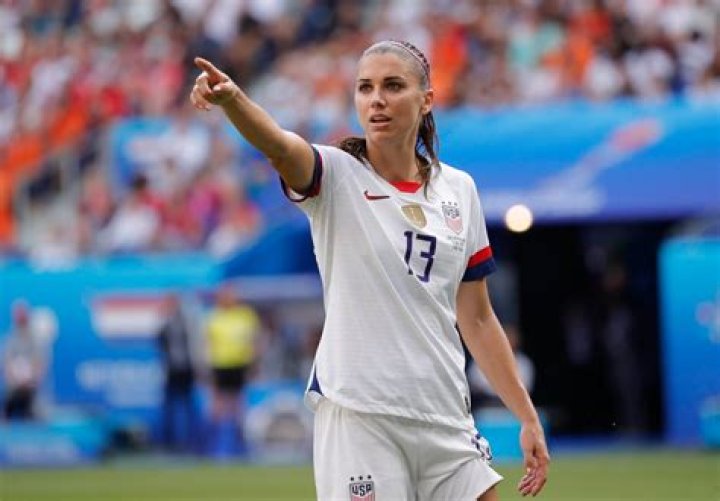 What Alex Morgan eats in a day?