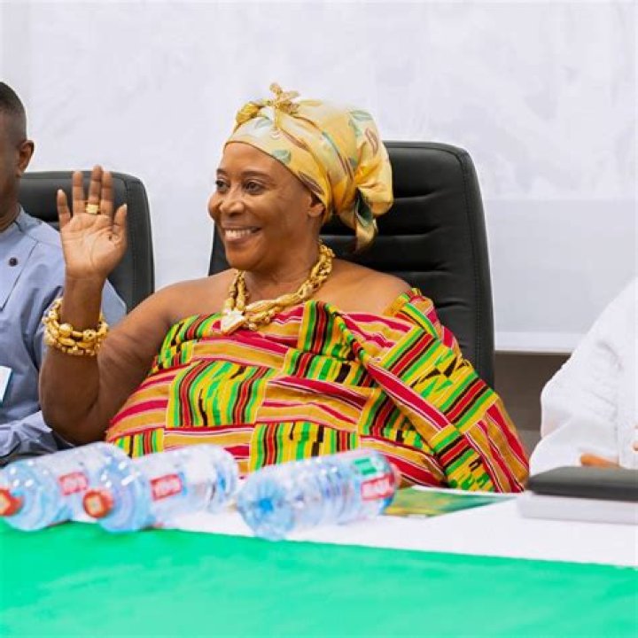 What is ewe in Yoruba?