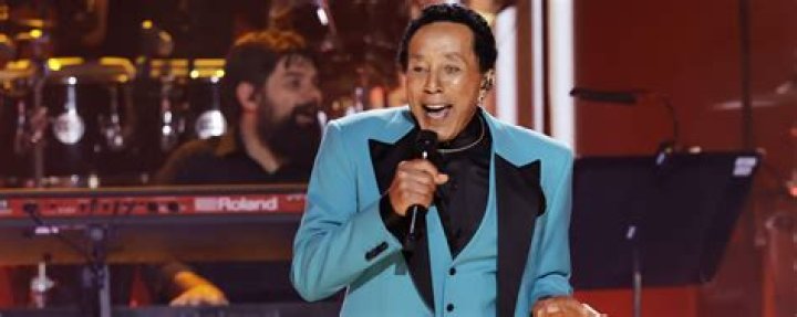 Where is Smokey Robinson performing at?