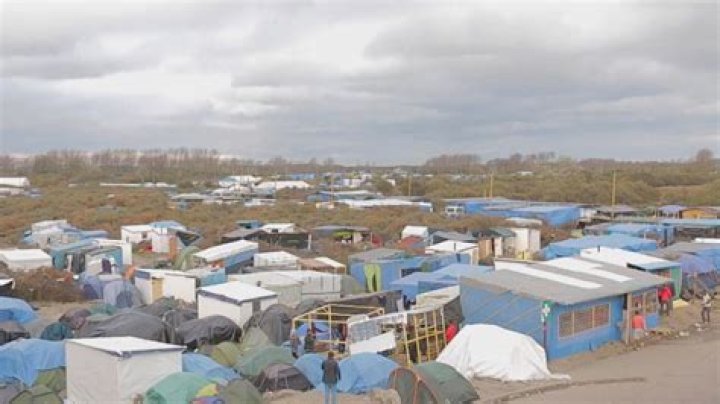 Why is there a refugee camp in Calais?